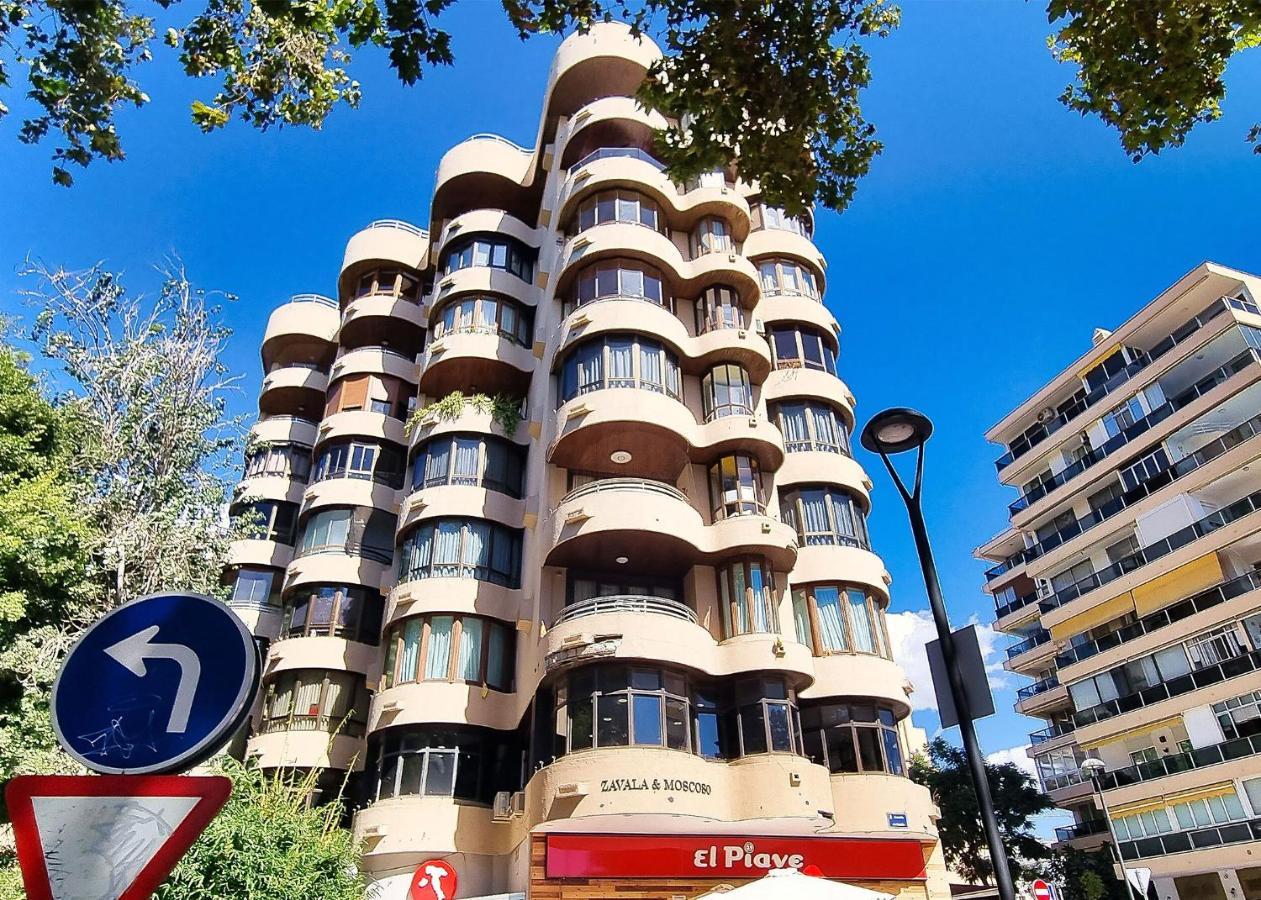 Apartment Spacious Renovated 1-bedroom In Center With Free Parking Marbella