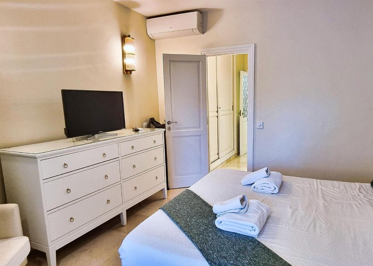 Spacious Renovated 1-bedroom In Center With Free Parking * Marbella